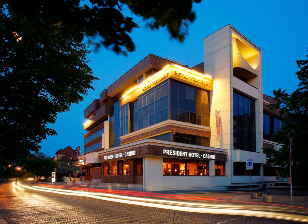 казино в отеле президент прага